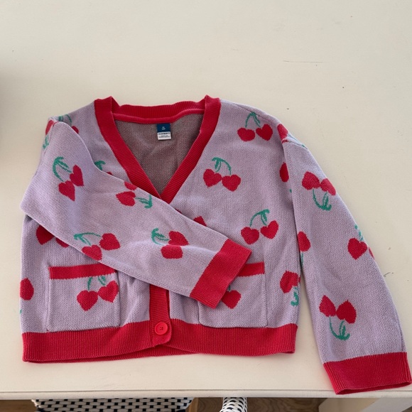 Valentines Cherry Sweater 🍒 - Picture 5 of 5